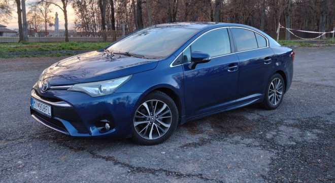 Toyota Avensis 1.8 Valvematic Active