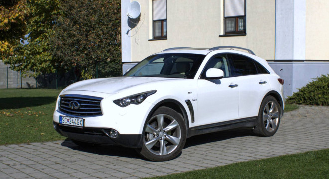 Infiniti QX70 3.0D Premium 175kw AT7