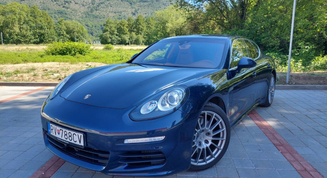 Porsche Panamera S