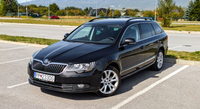 Škoda Superb Combi 2.0 TDI 125kW, A6