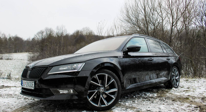 Škoda Superb Combi 140kW DSG Sportline