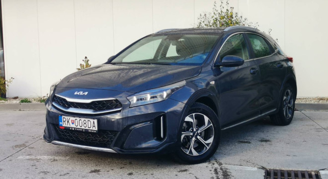 Kia XCeed 1,5 T-GDI 7 DCT SILVER