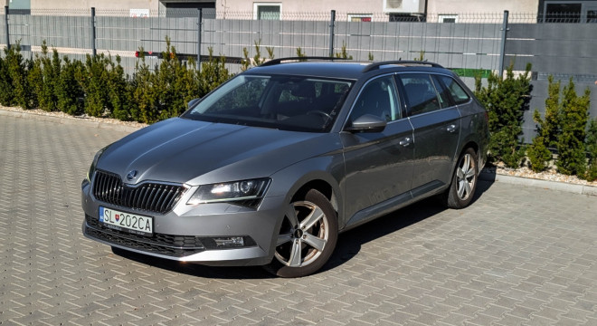 Škoda Superb combi 2.0 TDI 110kW, A6, 5d