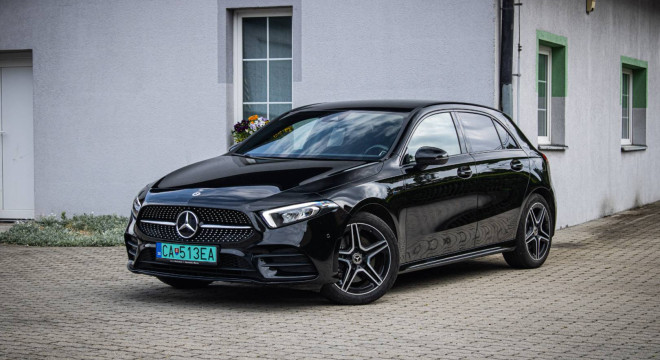 Mercedes-Benz A trieda 250 e AMG, MBUX, 1. Majiteľ, Slovenské, Garážované, DPH