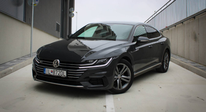 Volkswagen Arteon 2.0 TSI BMT R-Line DSG