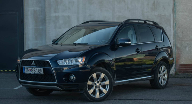 Mitsubishi Outlander 2.2 DI-D TC-SST Intense+