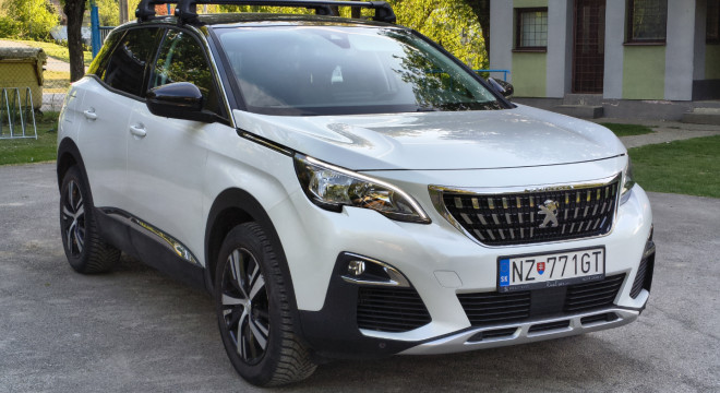 Peugeot 3008 1,2 AT8