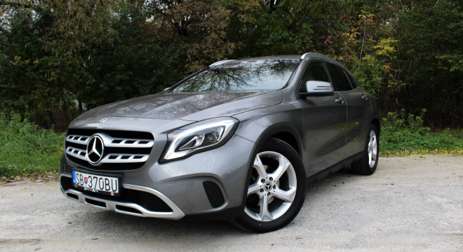 Mercedes-Benz GLA 200 d 4MATIC A/T