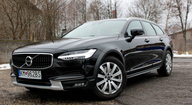 Volvo V90 CC D4 2.0L Cross Country Pro AWD A/T