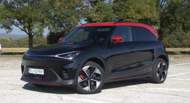 Smart Hashtag 1 #1 Brabus 315kw, 66kWh, 4x4, Matrix, Pano, Beats, HUD,...
