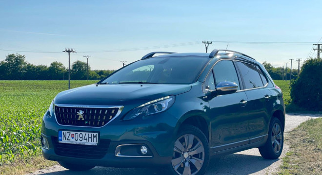 Peugeot 2008 1.2 PureTech Style E6.2