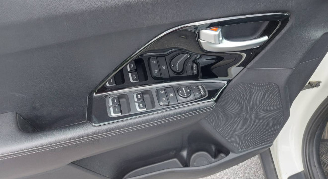 Kia Niro 1.6 GDi Plug-In Hybrid Gold