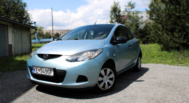 Mazda 2 1.3i CE
