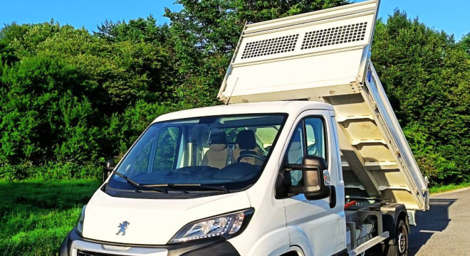 Peugeot Boxer Sklápač 2.2 BlueHDi 165k 335 L2 Pack