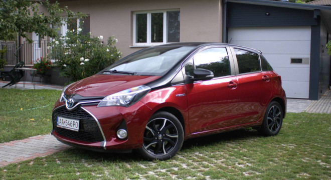 Toyota Yaris 1.5 Hybrid CVT Automat