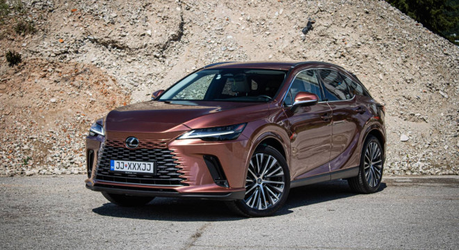 Lexus RX 350h Luxury, 1. Majiteľ, Slovenské, Nelakované, vo fólii, Medená sonic, DPH
