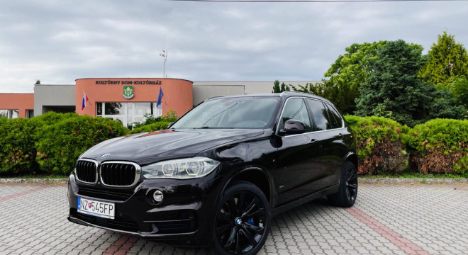 BMW X5 xDrive30d A/T