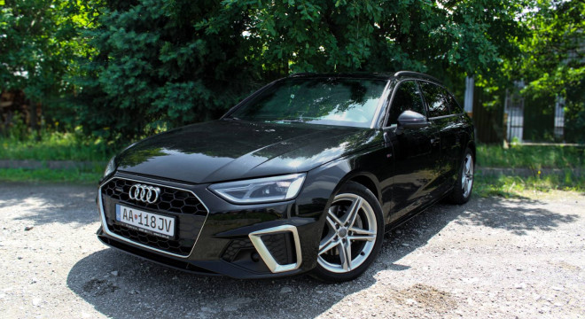 Audi A4 Avant 40 2.0 TDI S line quattro S tronic
