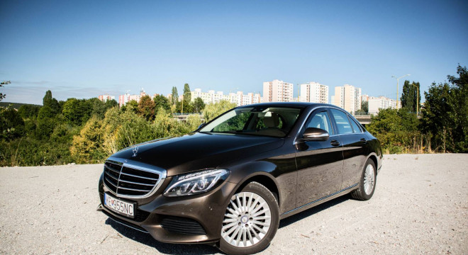 Mercedes-Benz C trieda Sedan 220 d A/T