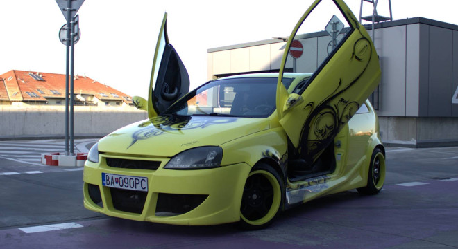 Opel Corsa 1.2 16V, 55kw, AT4, Lambo doors