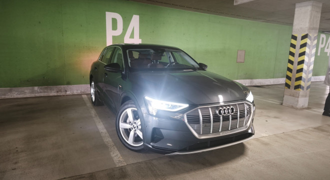 Audi e-tron e-tron 55