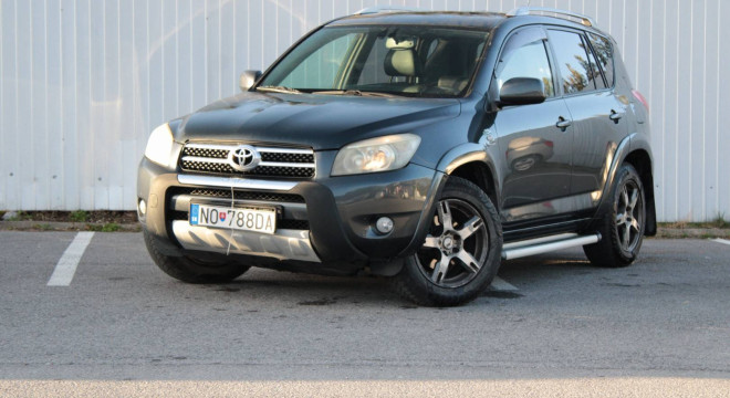 Toyota RAV4 2.2 D-4D 180 X