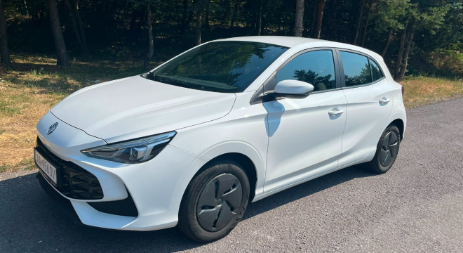 MG MG3 HYBRID+