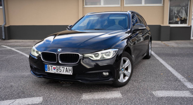 BMW Rad 3 Touring 320d xDrive Advantage A/T