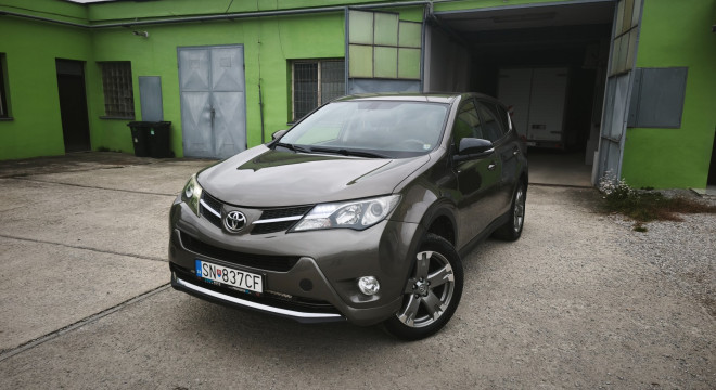 TOYOTA RAV4 . 4x4 AWD
