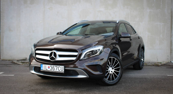 Mercedes-Benz GLA 200 d A/T