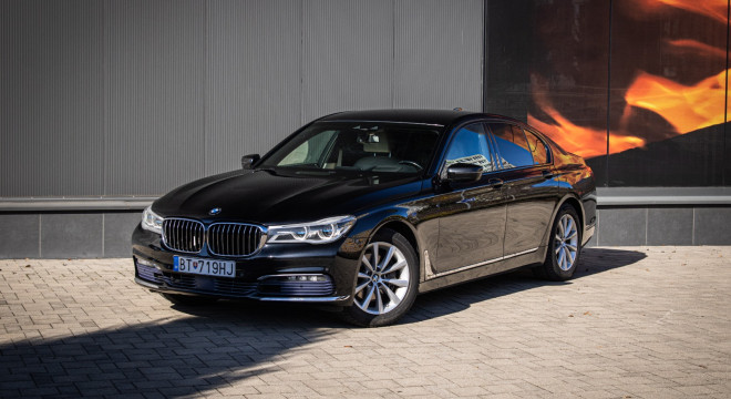 BMW 730d Masáž, Bowers & willkins, Laser svetlá, Head-up