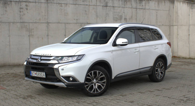 Mitsubishi Outlander 2.2 DI-D Intense+