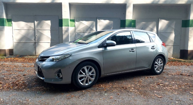 Toyota Auris 1.4 l D-4D DPF Style MM