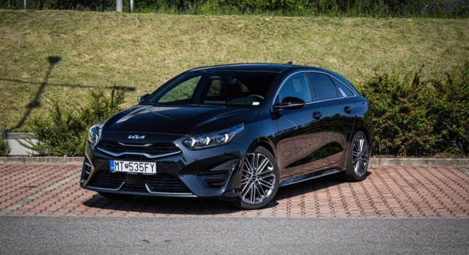 Kia ProCeed 1.5 T-GDi 7DCT GT-Line Premium, JBL, Kamera, Navi, 1.majiteľ, nelakované