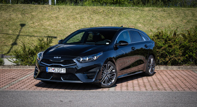 KIA ProCeed 1.5 T-GDi 7DCT GT-Line Premium, JBL, Kamera, Navi, 1.majiteľ, nelakované