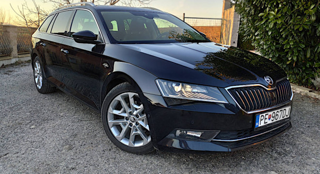 Škoda Superb combi 4x4 L&K + WEBASTO