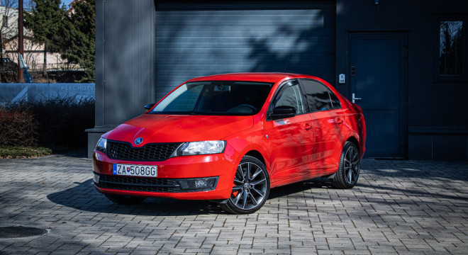 Škoda Rapid 1.2 TSI 77kW, 1. majiteľ, slovenské, pôvodný lak, R17 ALU, šport sedadlá