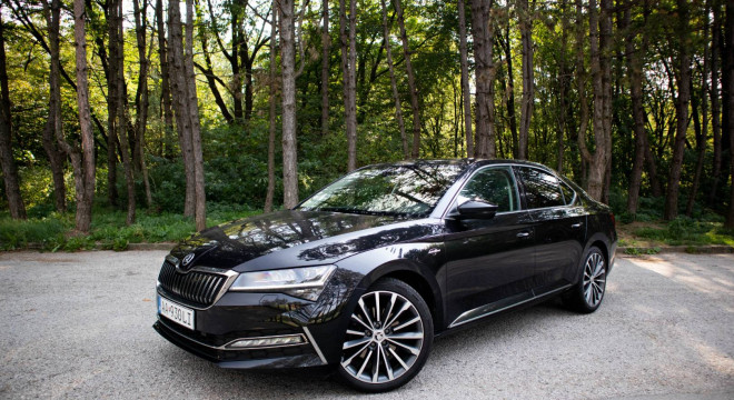 Škoda Superb 2.0 TDI SCR L&K 4x4 DSG