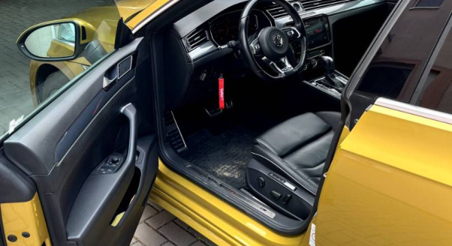 Volkswagen Arteon 2.0 TSI BMT R-Line DSG