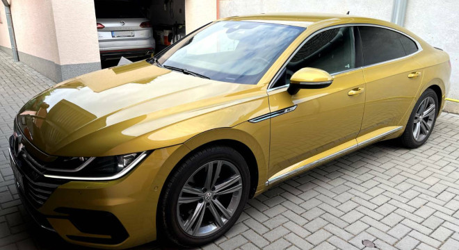 Volkswagen Arteon 2.0 TSI BMT R-Line DSG
