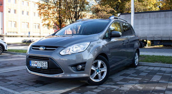 Ford Grand C-Max 1.0 EcoBoost 125k Titanium