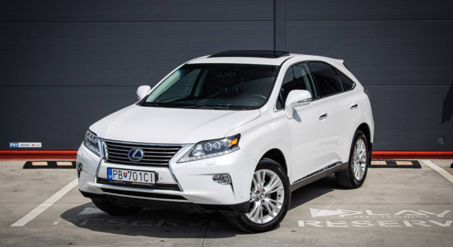 Lexus RX 450h Premium, Slovenské, Pravidelný servis, Strešné okno, ťažné, vzduch