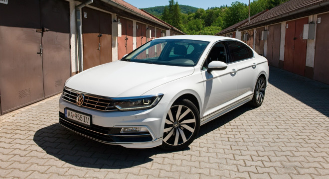 Volkswagen Passat Sedan B8 2.0 TDI 110kw 150PS R-line