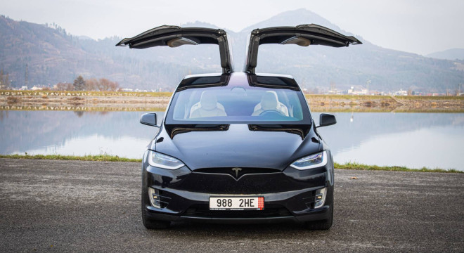 Tesla Model X 90d AWD, 6 miestna, Free supercharer, Autopilot, Odvetrávanie, DPH