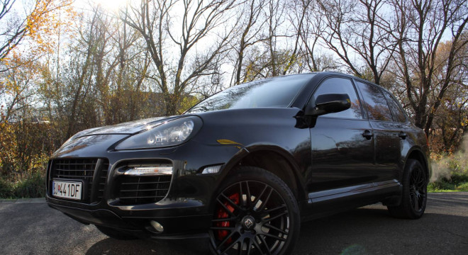 Porsche Cayenne Turbo Tiptronic