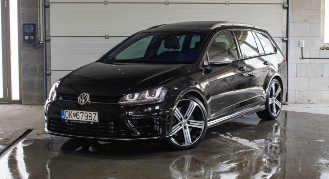Volkswagen Golf Variant R 2.0 TSI BMT Highline 4MOTION DSG