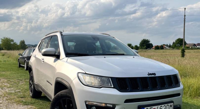 Jeep Compass 1.3 TURBO 150 Night Eagle