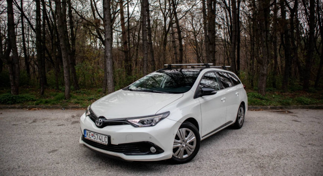 Toyota Auris 1.6 l Valvematic Selection