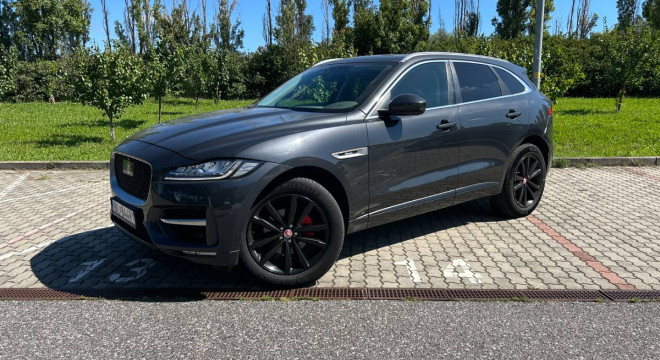 Jaguar F-Pace 2.0D I4 240k R-Sport AWD A/T
