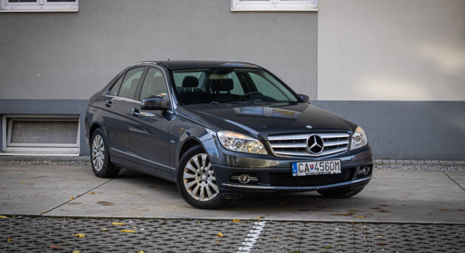 Mercedes-Benz C trieda Sedan 220 CDI Automat, bez hrdze, pôvodný lak